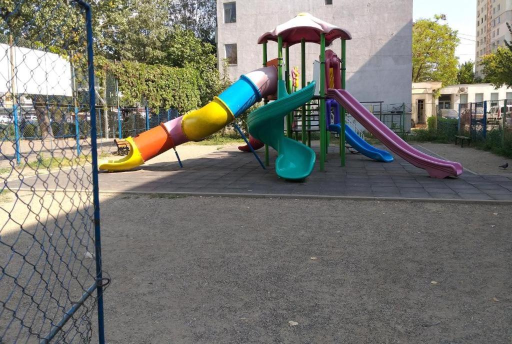 Irvin Apartament 雅西 外观 照片
